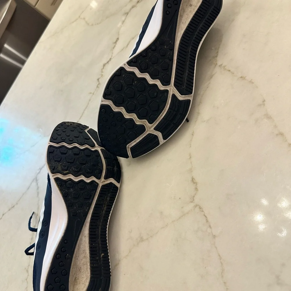 Nike Blue and White Athletic Running Shoes (Downshifter 7) - Picture 5 of 7